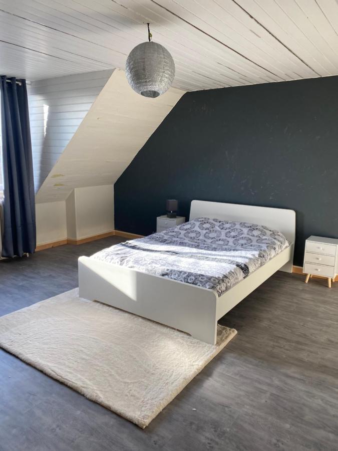 Jolie Maison En Plein Centre Du Guilvinec Екстериор снимка